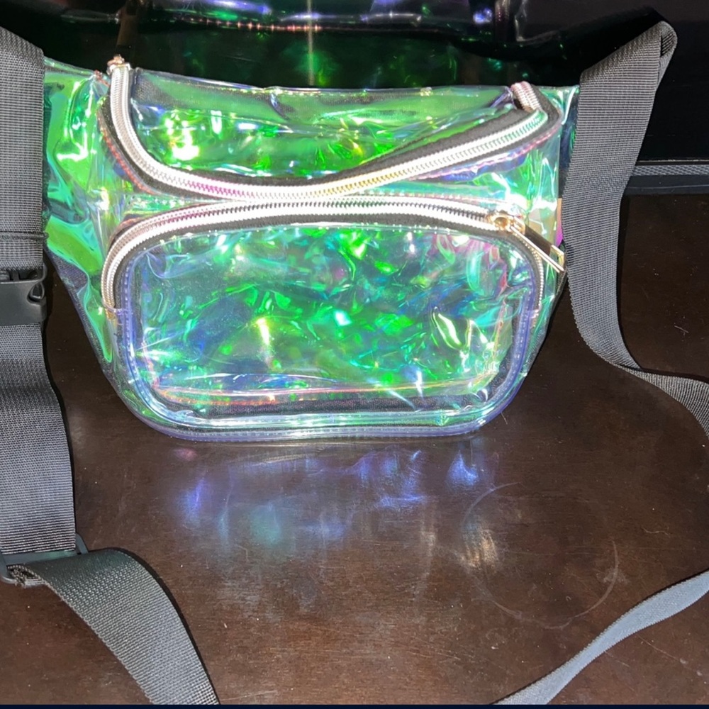 Plus size holographic Fanny pack